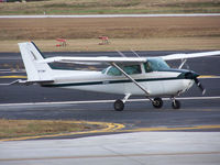N172WP @ PDK - Taxing to Runway 2L - by Michael Martin