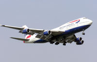 G-BNLO @ LHR - British Airways Boeing 747-400 (G-BNLO) landing at London Heathrow Airport, England - by Adrian Pingstone