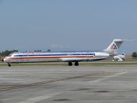 N434AA @ SEA - American Airlines MD82 at Seattle-Tacoma International Airport - by Andreas Mowinckel