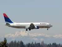 N393DA @ SEA - Delta Airlines Boeing 737 landing at Seattle-Tacoma International Airport - by Andreas Mowinckel