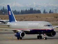 N855UA @ SEA - United Airlines A319 at Seattle-Tacoma International Airport - by Andreas Mowinckel
