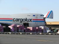 LX-LCV @ SEA - Cargolux Boeing 747 freighter at Seattle-Tacoma International Airport - by Andreas Mowinckel