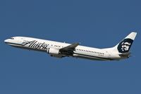 N315AS @ LAX - Alaska Airlines N315AS departing LAX RWY 25R. - by Dean Heald