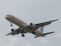 N173AN @ LAS - American Airlines / 2002 Boeing 757-223 - by SkyNevada