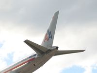 N173AN @ LAS - American Airlines / 2002 Boeing 757-223 - by SkyNevada