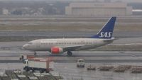 UNKNOWN @ FRA - A gloomy day in Frankfurt - by Micha Lueck