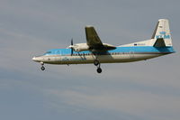 PH-KVI @ BRU - short to land on rnw 25L - by Daniel Vanderauwera
