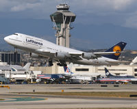 D-ABVK @ LAX - Lufthansa D-ABVK (Boeing 747-430) - FLT DLH475 departing LAX RWY 25R enroute to Frankfurt Main (EDDF), Germany. - by Dean Heald