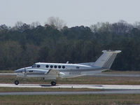 N300SE @ PDK - Arriving PDK on 2R - by Michael Martin
