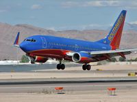 N411WN @ KLAS - Southwest Airlines / 2001 Boeing 737-7H4 - by Brad Campbell