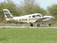 N799JH @ EGSJ - Piper PA-28 Landing at Seething EGSJ 30/04/2006 - by Andy McQuat