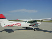 N737UY @ MEB - Cessna 172N (FlyCarolina)