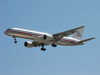 N712TW @ KLAS - American Airlines / 1997 Boeing 757-2Q8 - by SkyNevada - Brad Campbell