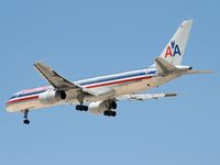 N699AN @ KLAS - American Airlines / 1995 Boeing 757-223 - by SkyNevada - Brad Campbell