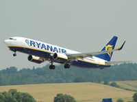 EI-DHB @ KRK - Ryanair - by Artur Bado?