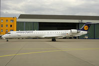 D-ACKD @ CGN - new a/c - by Wolfgang Zilske