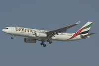 A6-EAL @ DXB - Emirates Airbus 330-200 - by Yakfreak - VAP