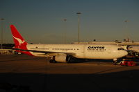 VH-ZXC @ MEL - Push-back in Melbourne's evening sun - by Micha Lueck