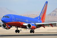 N455WN @ LAS - Southwest Airlines N455WN (FLT SWA2966) from Tucson Int'l (KTUS) landing on RWY 25L. - by Dean Heald