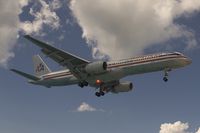 N606AA @ SXM - American Airlines Boeing 757-200 - by Yakfreak - VAP