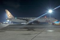 OE-LAW @ VIE - Lauda Air Boeing 767-300 in Star Alliance colors - by Yakfreak - VAP
