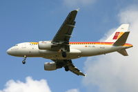 EC-JDL @ BRU - short to land on rwy 25R - by Daniel Vanderauwera