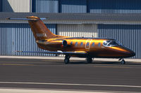 N360CA @ SMO - Charlie Air N360CA taxiing to RWY 21 for departure to Monterey Peninsula (KMRY). - by Dean Heald