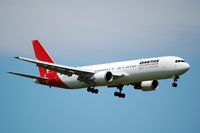 VH-OGV @ AKL - On approach to Auckland - by Micha Lueck