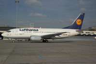 D-ABIH @ VIE - Lufthansa Boeing 737-500 - by Yakfreak - VAP