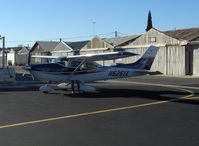 N6261X @ SZP - 2004 Cessna T182T TURBO SKYLANE, Lycoming TIO-540-AK1A 235 Hp, refueling - by Doug Robertson