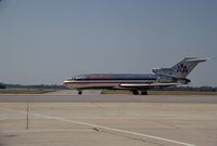 N1988 @ KDFW - Boeing 727-100