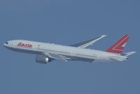 OE-LPA @ VIE - Lauda Air Boeing 777-200 - by Yakfreak - VAP