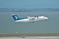 ZK-NEJ @ AKL - Climbing out of Auckland - by Micha Lueck