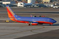 N200WN @ PHX - Southwest Airlines N200WN (FLT SWA340) from Detroit Metro Wayne County (KDTW) taxiing to the gate after arrival on RWY 26. - by Dean Heald