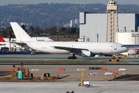 N821SC @ LAX - Tradewinds Cargo N821SC (FLT TDX9188) taxiing to the cargo terminal after arrival on the North complex from John F Kennedy Int'l (KJFK). - by Dean Heald