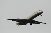 N905DE @ ATL - On final for Runway 9R - by Michael Martin