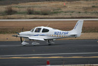 N257SR @ PDK - AirCab 27 Taxing to Signature Flight Services - by Michael Martin