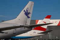 OM-AAE @ VIE - Slovak Airlines Boeing 737-300 - by Yakfreak - VAP