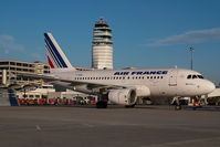 F-GUGI @ VIE - Air France Airbus 318 - by Yakfreak - VAP