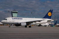 D-AILY @ MUC - Lufthansa Airbus 319 - by Yakfreak - VAP