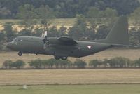 8T-CB @ VIE - Austrian Air Force Lockheed C130 Hercules - by Yakfreak - VAP