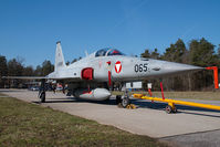 J-3065 @ GRZ - Austrian Air Force Northrop F5 Tiger - by Yakfreak - VAP