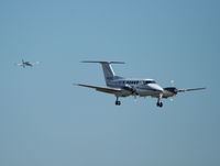 N410RE @ DAB - Now a Beech 200