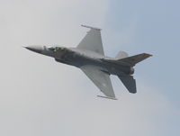 92-3923 @ DAY - F-16C - by Florida Metal