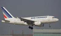 F-GUGF @ VIE - Air France A318-111 on final for RWY11 - by Dieter Klammer