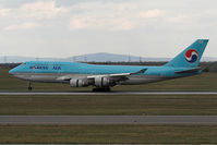 HL7607 @ LOWW - Korean 747-400 landing at VIE. - by Stefan Rockenbauer
