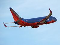 N475WN @ KLAS - Southwest Airlines / 2004 Boeing 737-7H4 - by Brad Campbell
