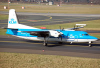 PH-KVK @ DUS - Taxiing to the runway - by Micha Lueck