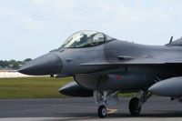 88-0400 @ LAL - F-16 - by Florida Metal