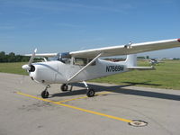 N7669M @ I74 - At the Urbana, OH fly-in - by Bob Simmermon